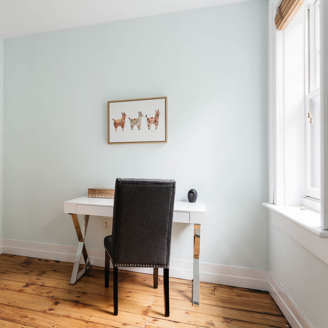 desk and chair in bedroom
